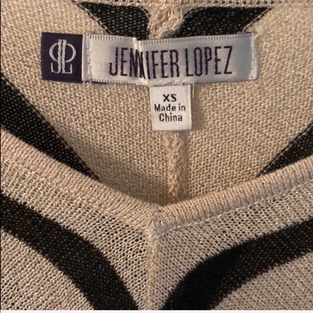Jennifer Lopez shimmering blouse